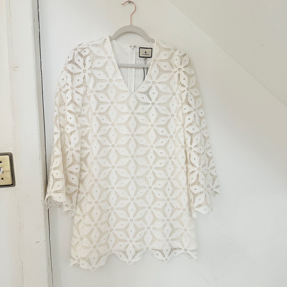 Tuckernuck White Lace Women's Dress - Picture 4 of 12
